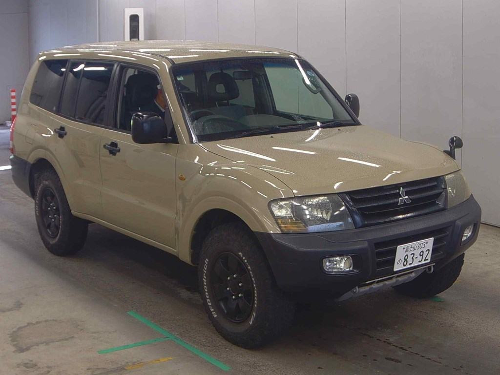 Mitsubishi Pajero 2004 z aukcji japońskiej