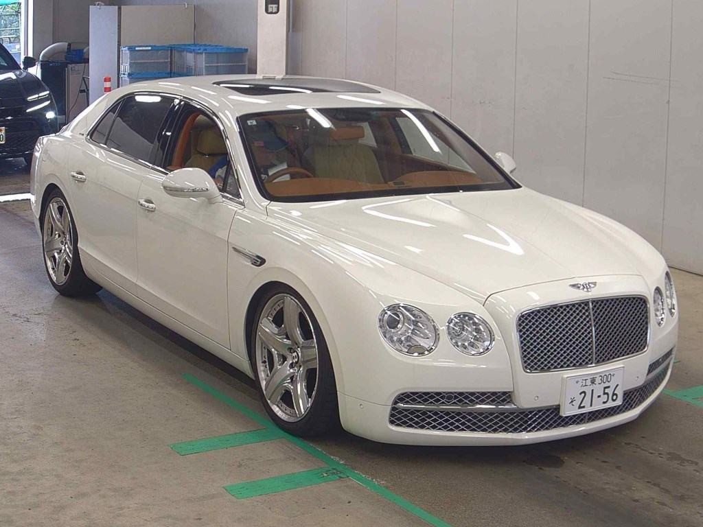 Bentley Flying Spur 2014 z aukcji japońskiej