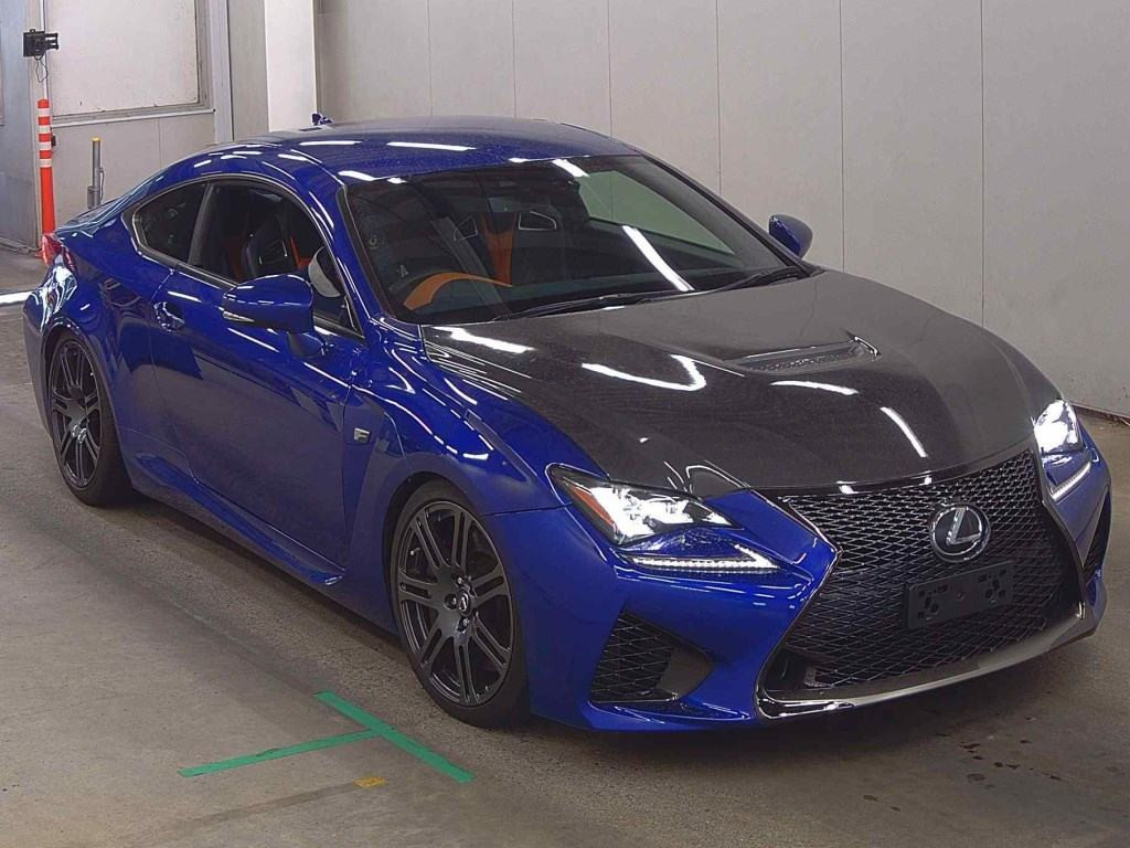 Lexus RC F 2017 z aukcji japońskiej