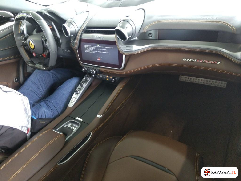 2018 Ferrari GTC4 Lusso T 5