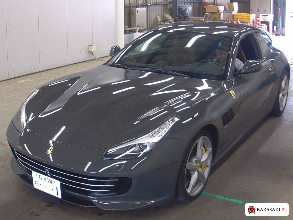 2018 Ferrari GTC4 Lusso T 3