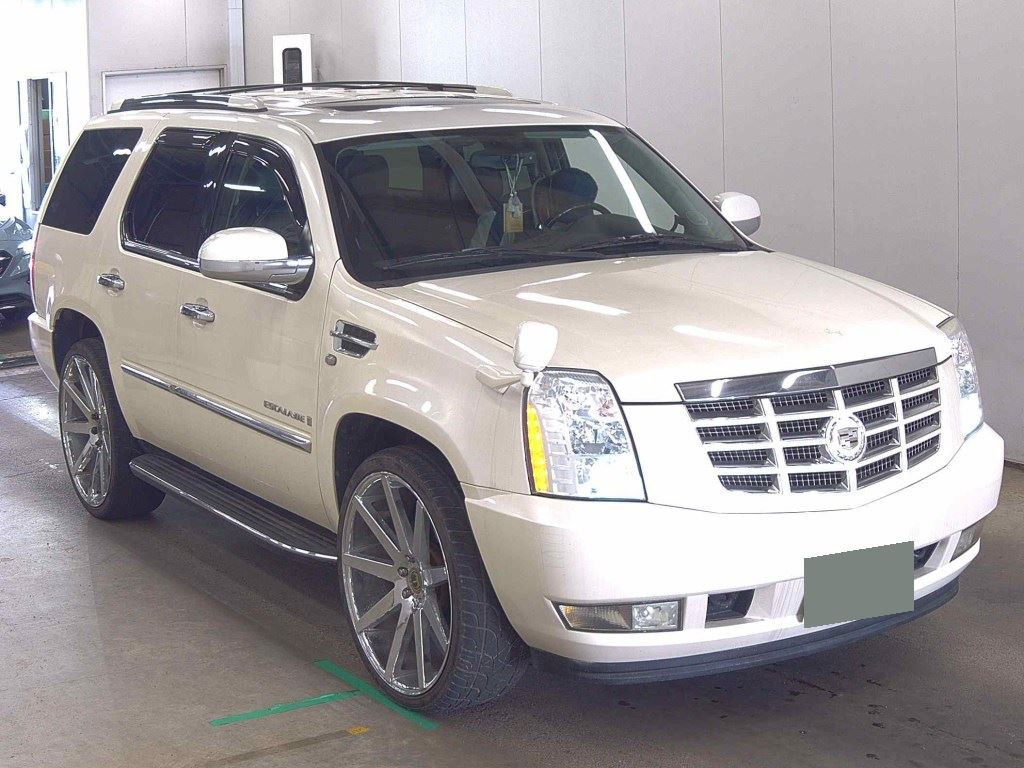 Cadillac Escalade 2009 z aukcji japońskiej