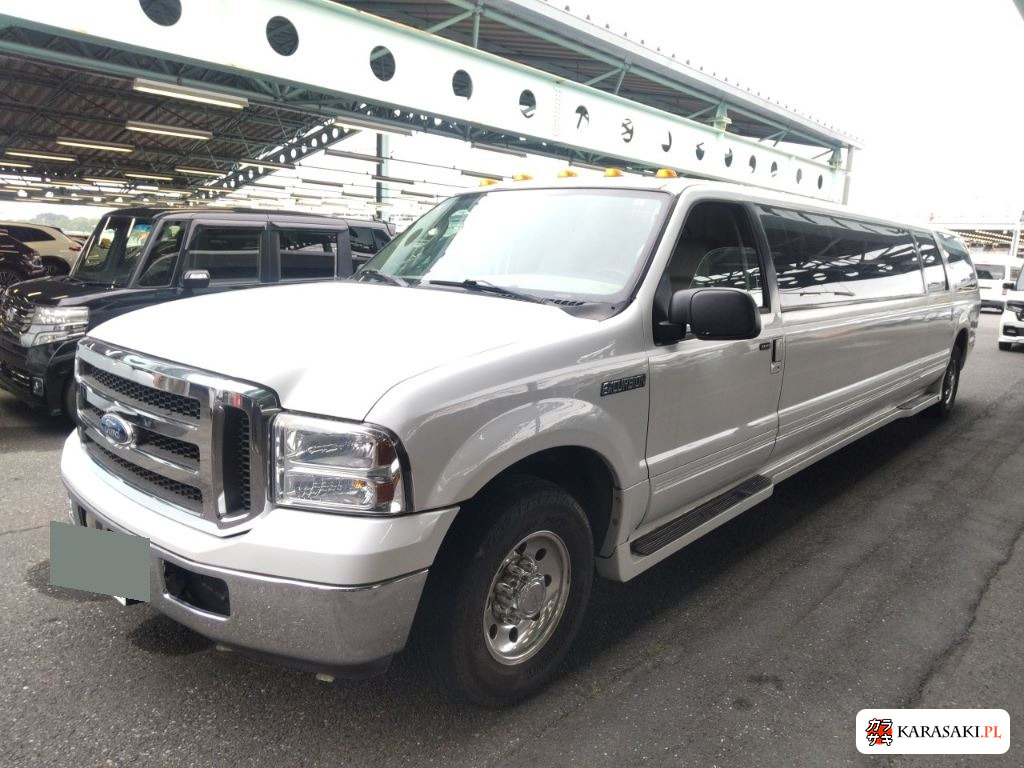 2005 Ford Excursion 3
