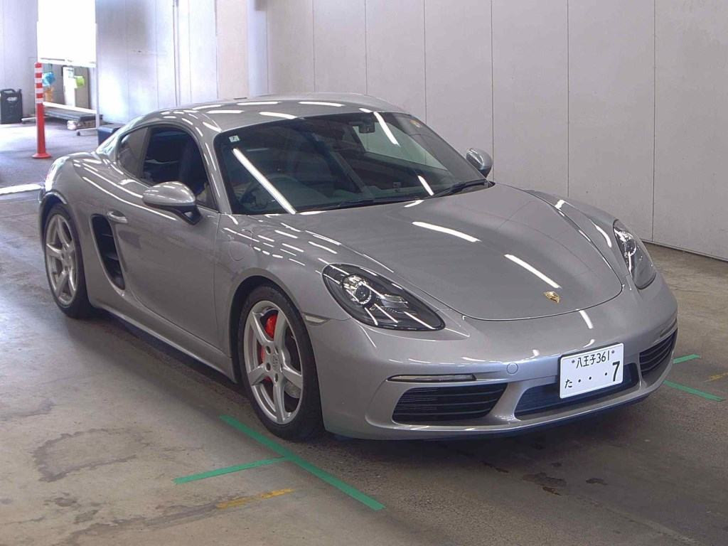 Porsche 718 Cayman 2016 z aukcji japońskiej