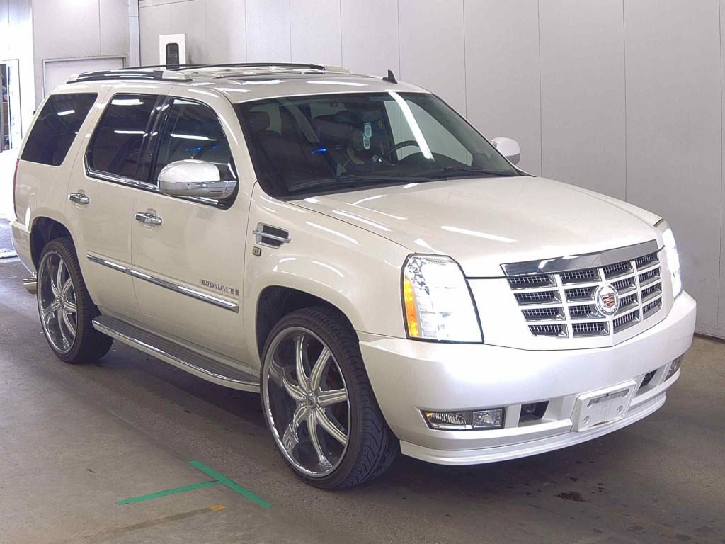 Cadillac Escalade 2009 z aukcji japońskiej