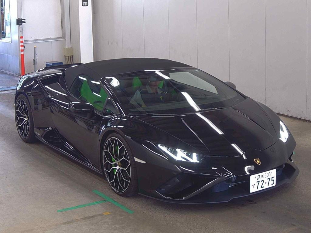 Lamborghini Huracan 2021 z aukcji japońskiej