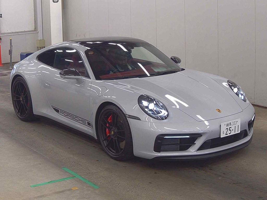 Porsche 911 2024 z aukcji japońskiej