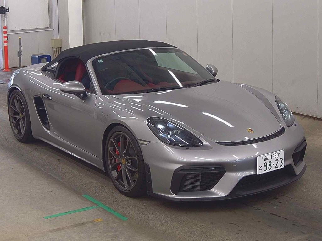 Porsche 718 Spyder 2020 z aukcji japońskiej