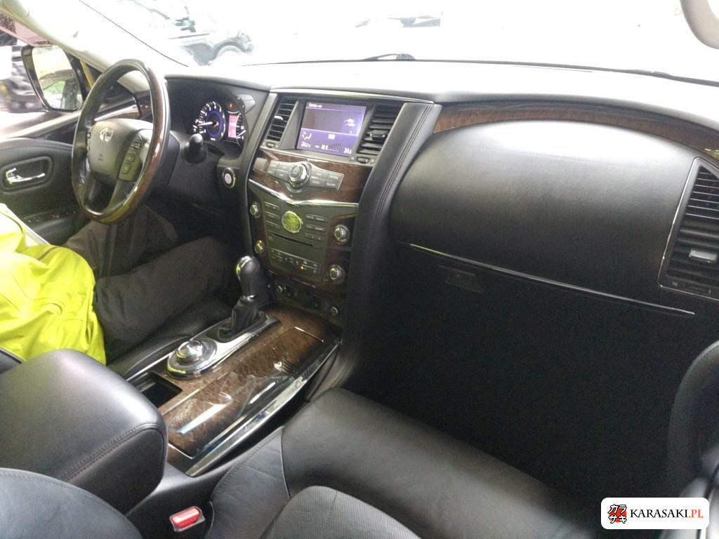 2015 Infiniti QX56 4WD Base Grade 5