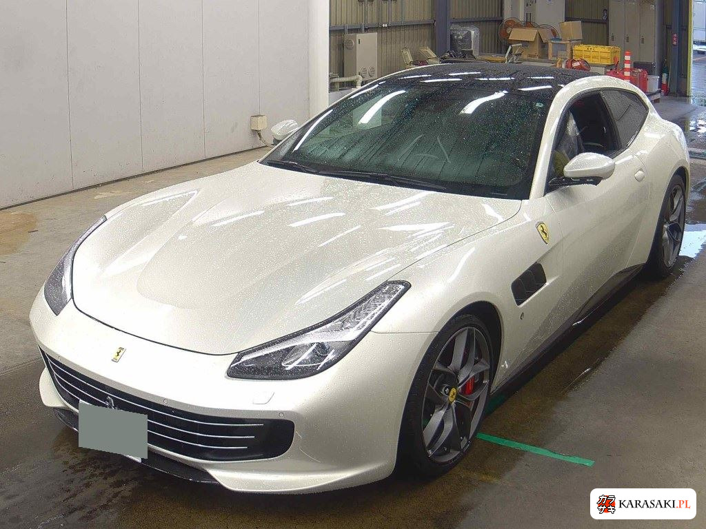 2020 Ferrari GTC4 Lusso T 3