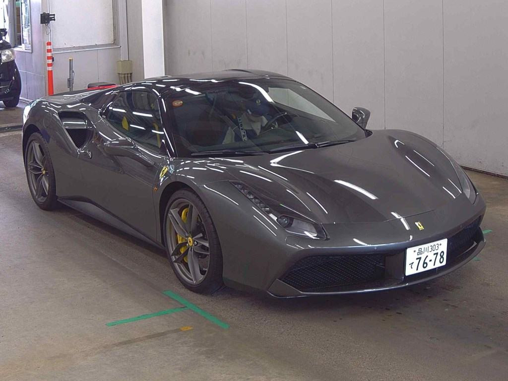 Ferrari 488 Spider 2018 z aukcji japońskiej