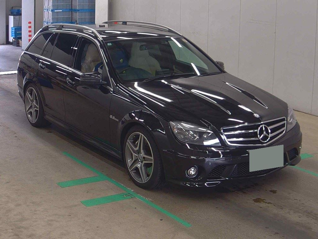 AMG 204277 2008 z aukcji japońskiej