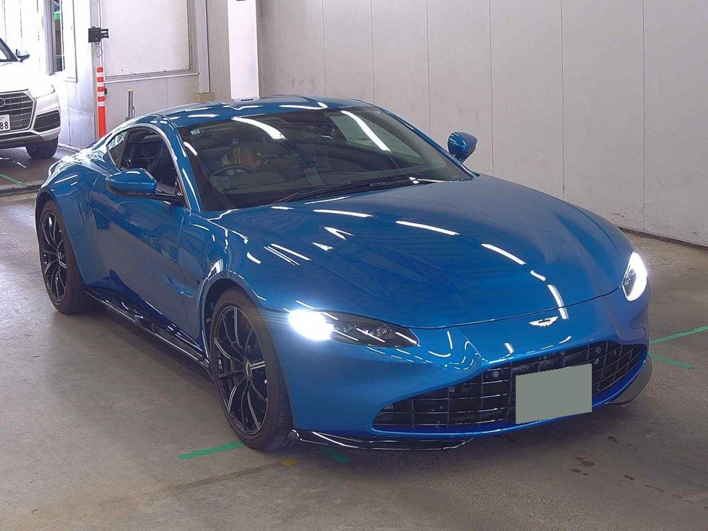 Aston Martin Vantage 2021 z aukcji japońskiej