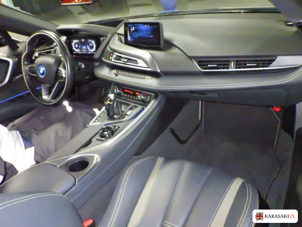 2018 BMW I8 CP 4WD Protonic Frozen Black 5