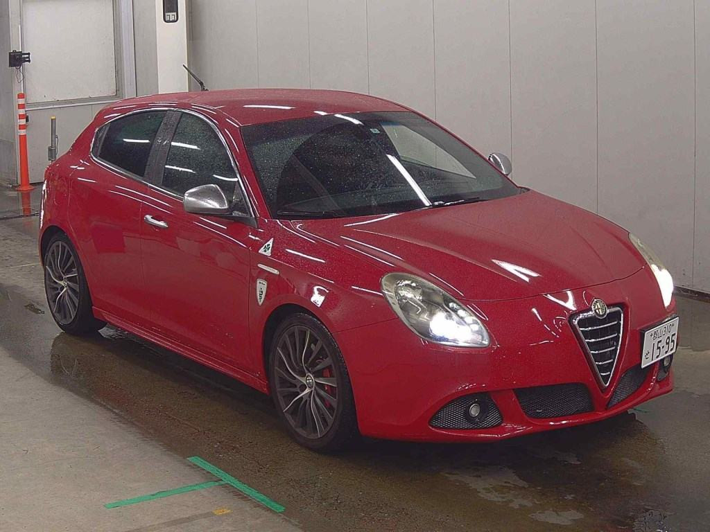 Alfa Romeo Giulietta 2013 z aukcji japońskiej