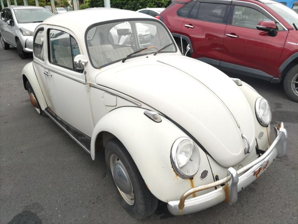 Volkswagen Beetle 1997 z aukcji japońskiej