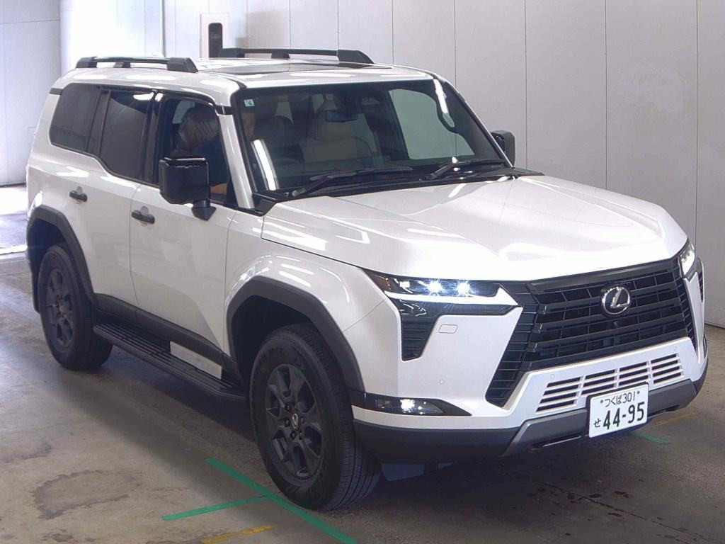 Lexus GX 2026 з японського аукціону