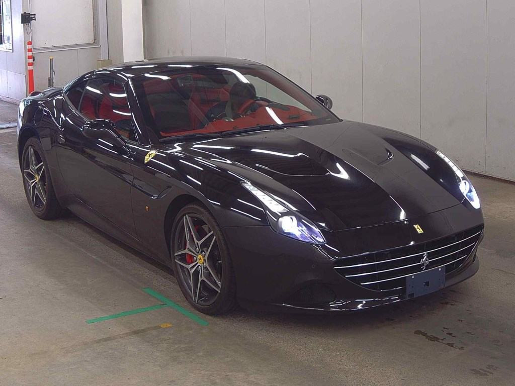 Ferrari California T 2015 z aukcji japońskiej