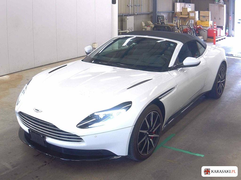 2022 Aston Martin DB11 3