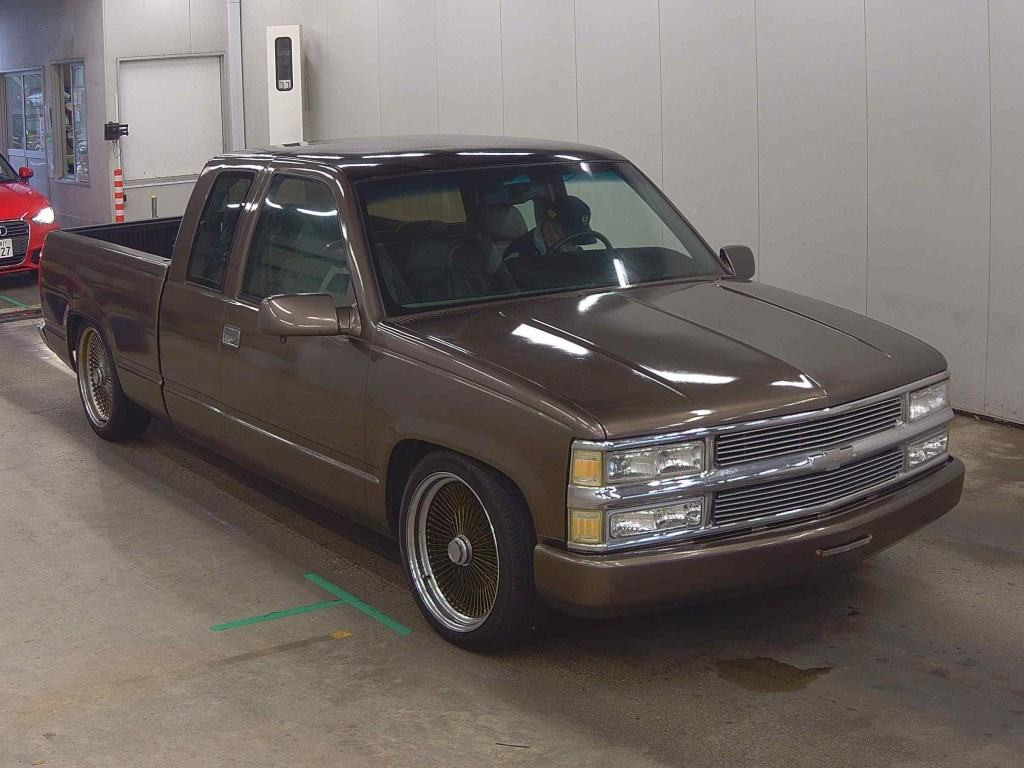 Chevrolet C-1500 2000 z aukcji japońskiej
