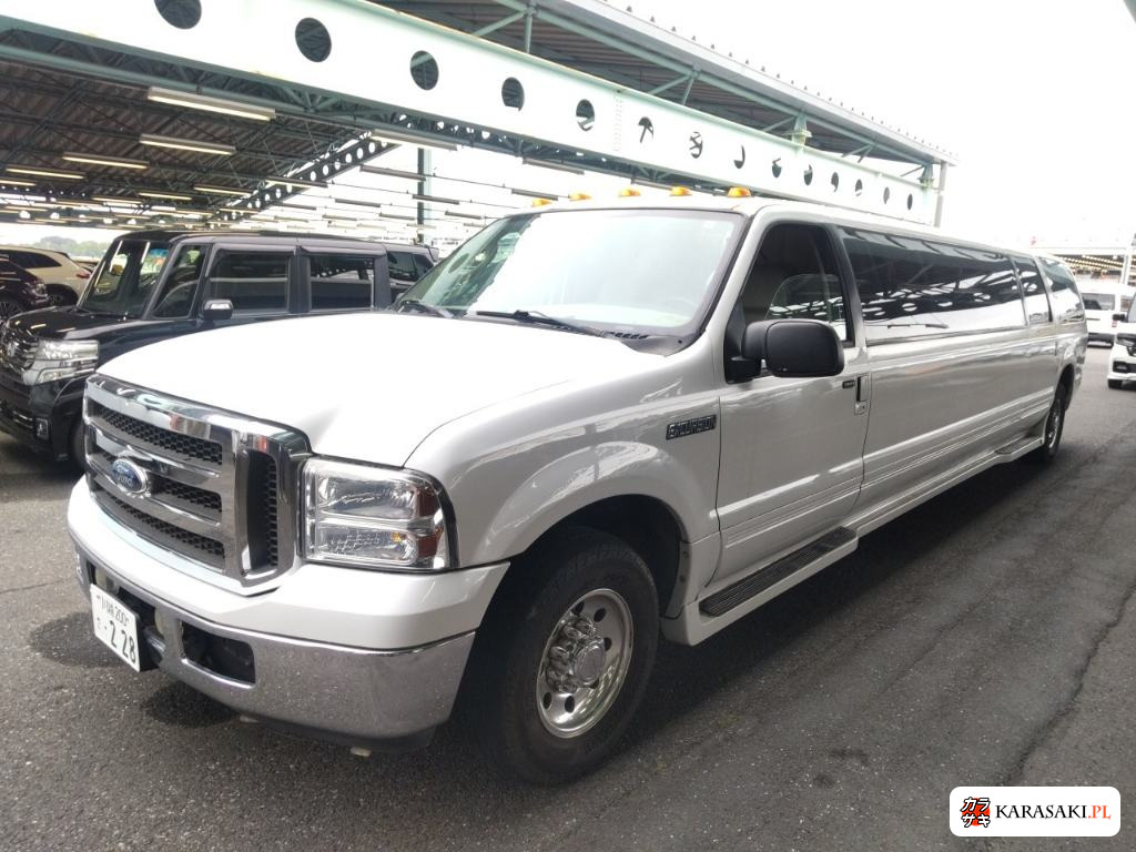 2005 Ford Excursion 3