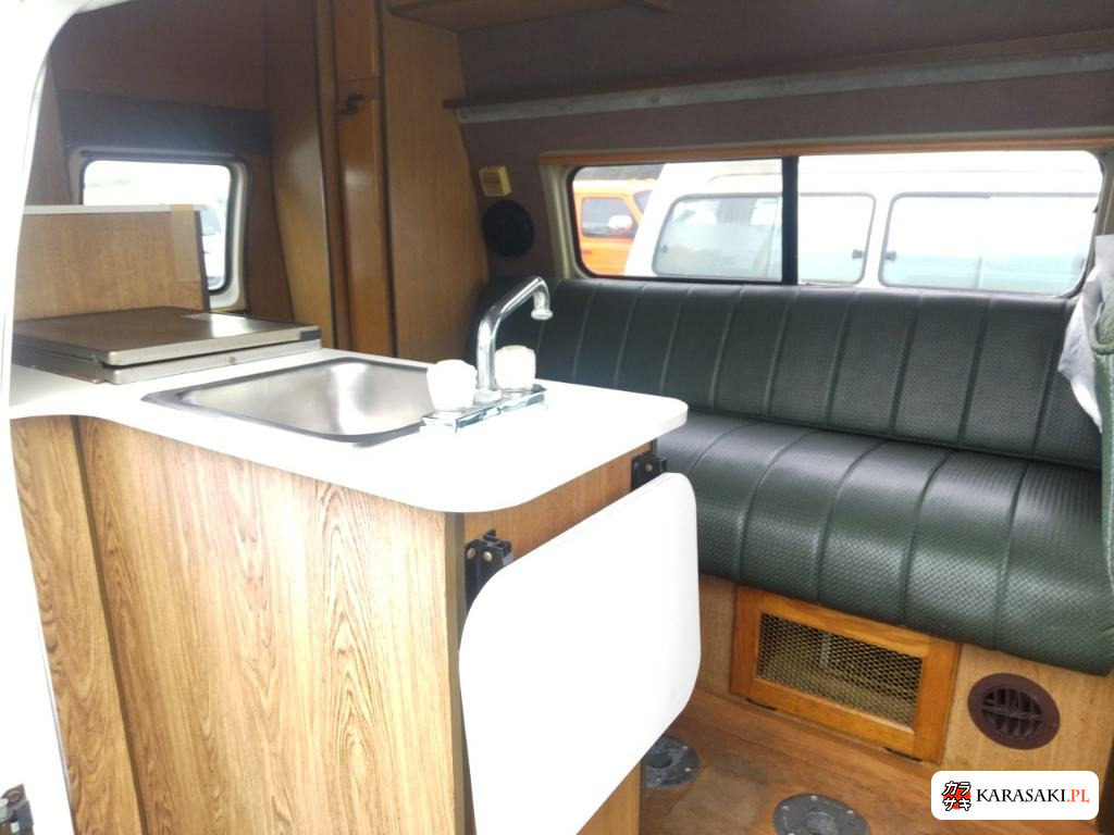 1989 Ford Econoline 6