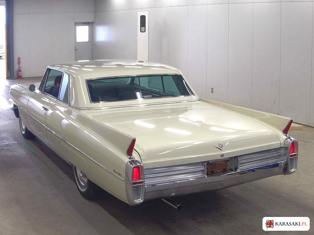 1997 Cadillac De Ville 2