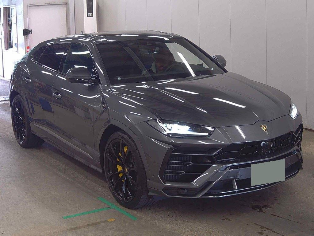 Lamborghini ZLDHU 2019 z aukcji japońskiej