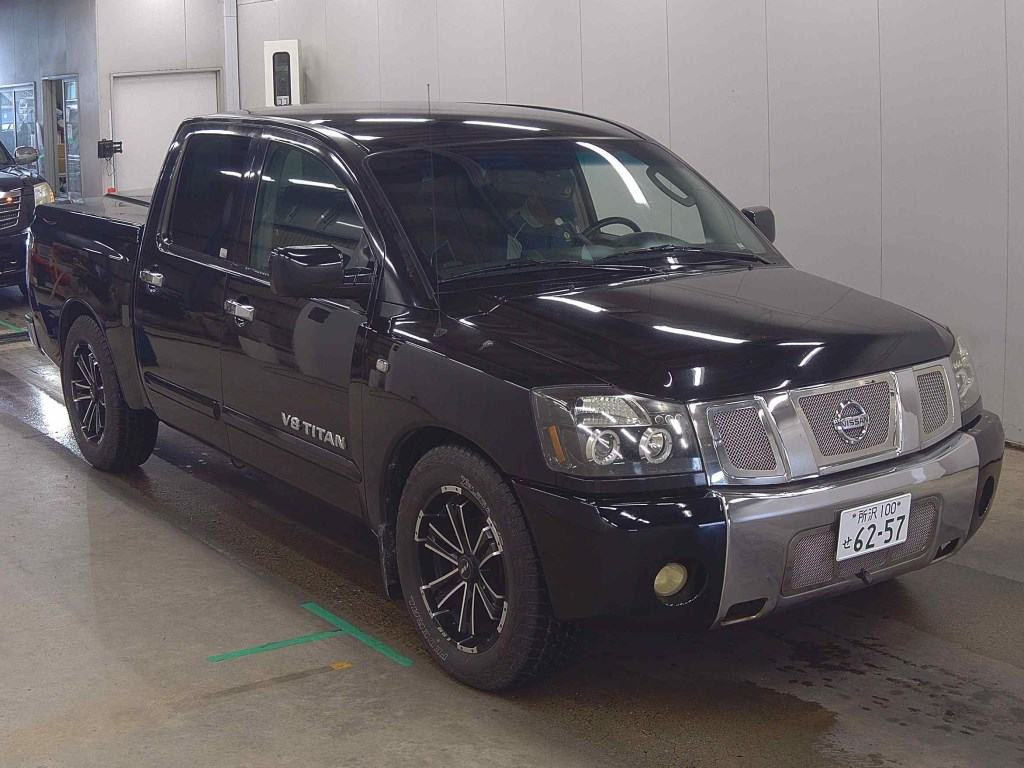 America Nissan Titan 2010 z aukcji japońskiej