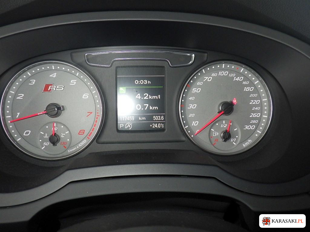 2015 Audi RS Q3 4WD Base Grade 6