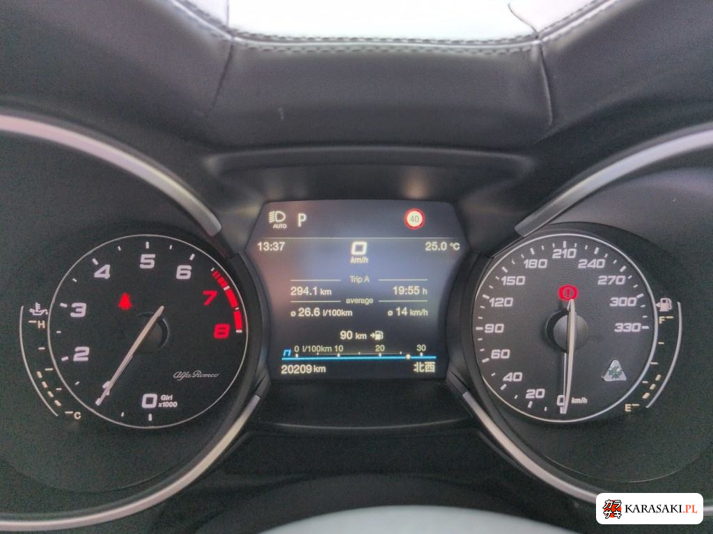 0 Alfa Romeo Stelvio 4WD 2.9 V6 Bi-Turbo Quadrifoglio 6