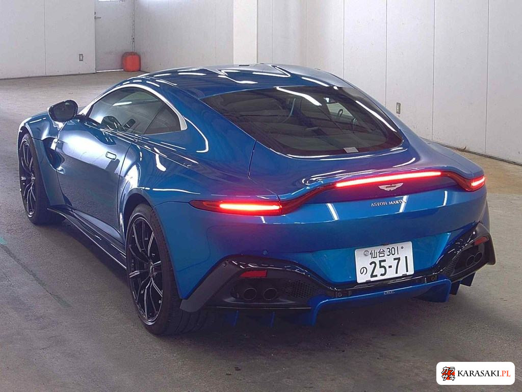 2021 Aston Martin Vantage 3D 2