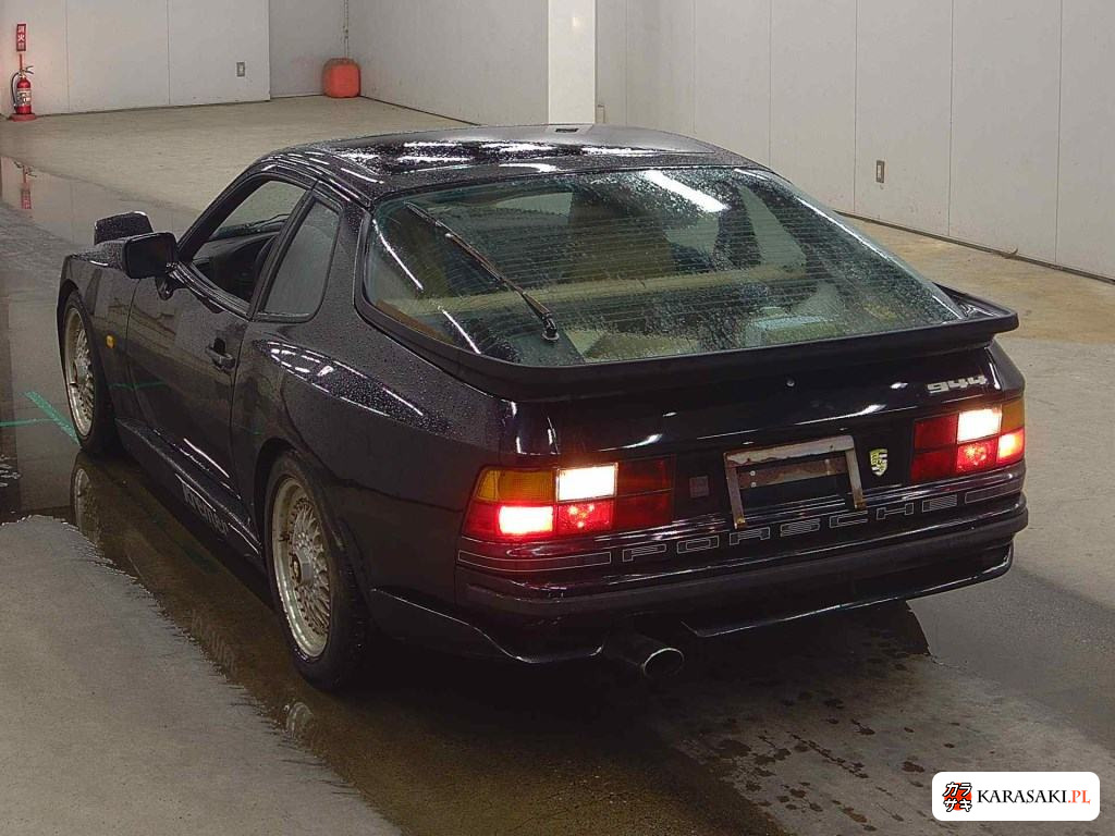 1988 Porsche 944 CP 2