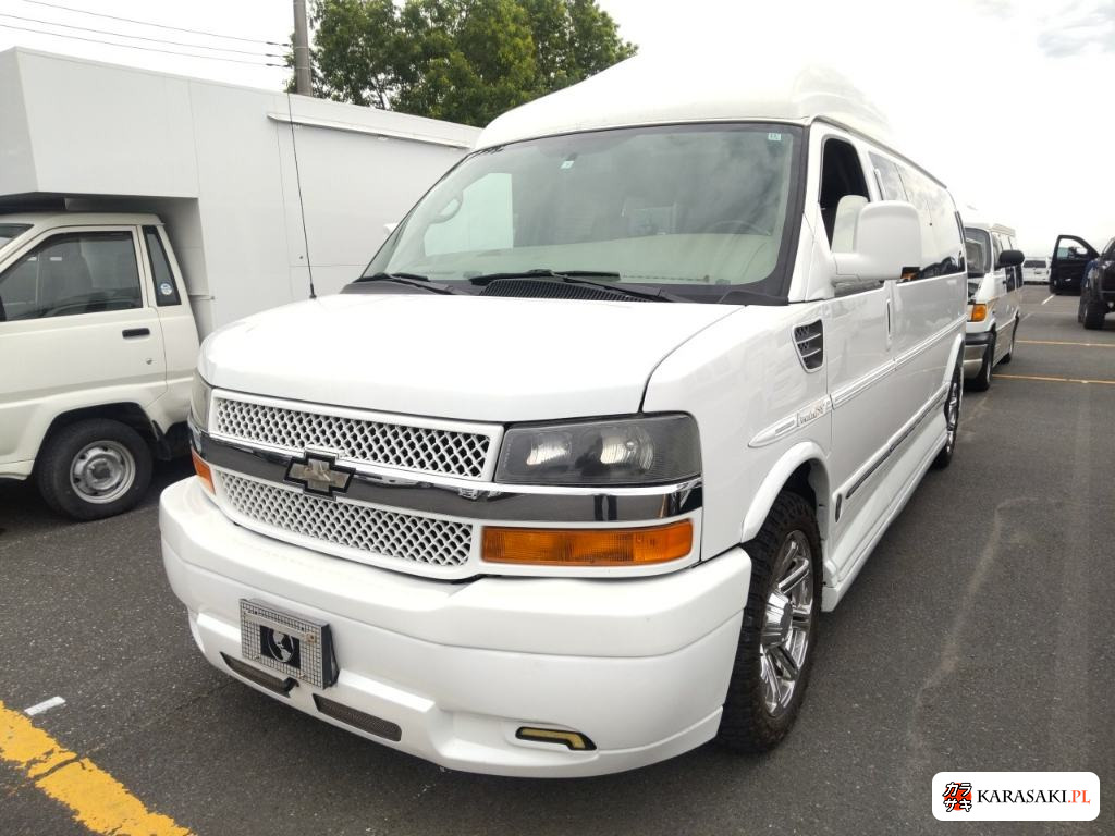 2013 GMC Savana 4D 3