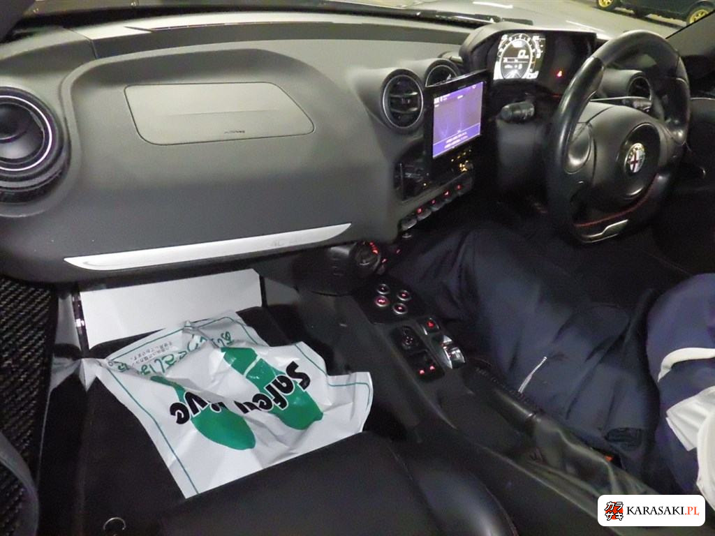 2015 Alfa Romeo 4C 5