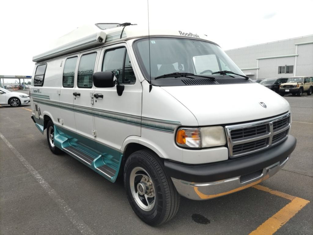 Dodge 1996 z aukcji japońskiej