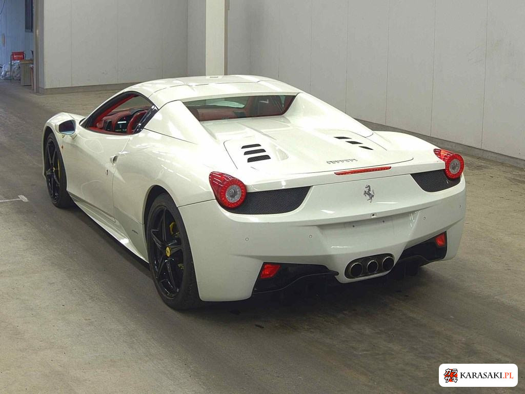 2017 Ferrari 458 Spider 2
