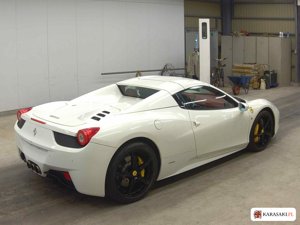 2017 Ferrari 458 Spider 4