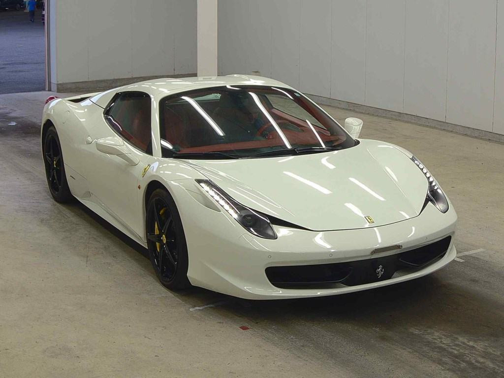 Ferrari 458 Spider 2017 z aukcji japońskiej