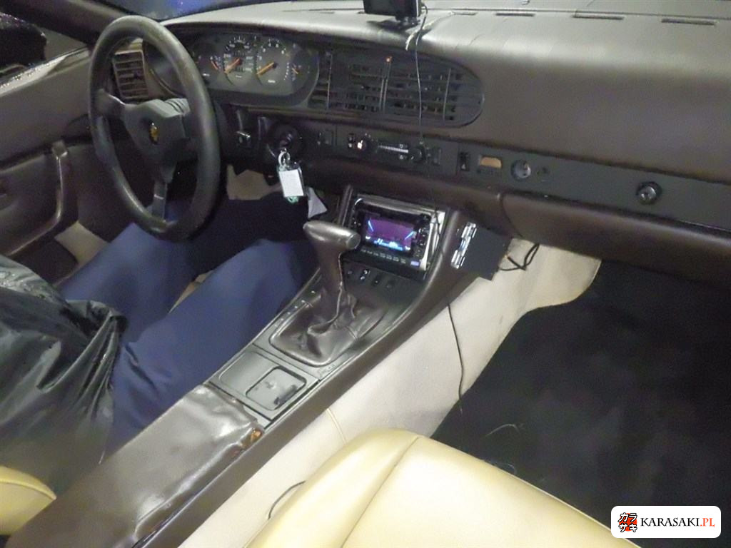 1988 Porsche 944 CP 5