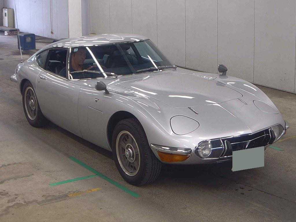 Toyota 1999 z aukcji japońskiej