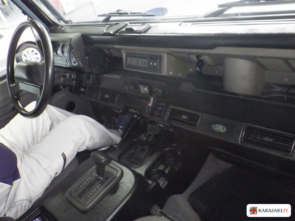 1998 Land Rover Defender 3D 4WD 90 5