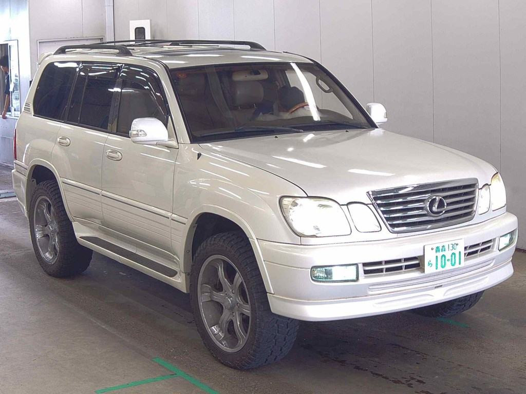 Lexus (us) LX470 2005 z aukcji japońskiej