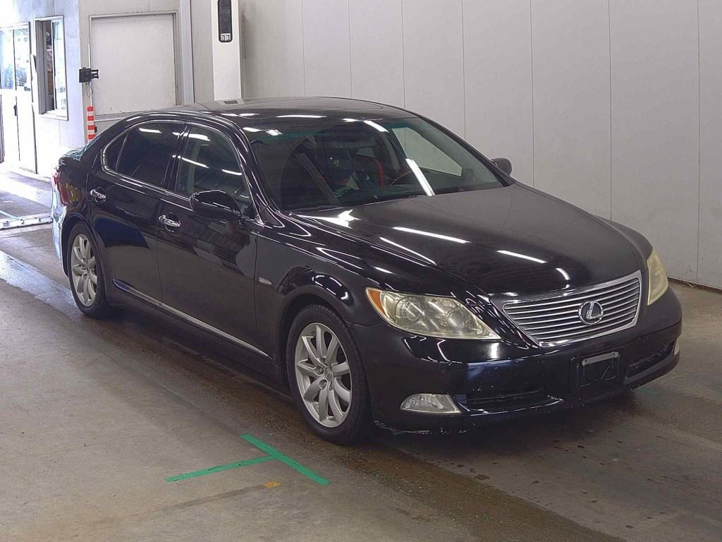 Lexus (us) LS460L 2012 z aukcji japońskiej