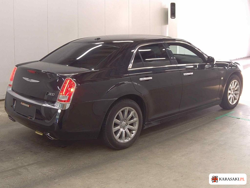 2013 Chrysler 300 Limited 4