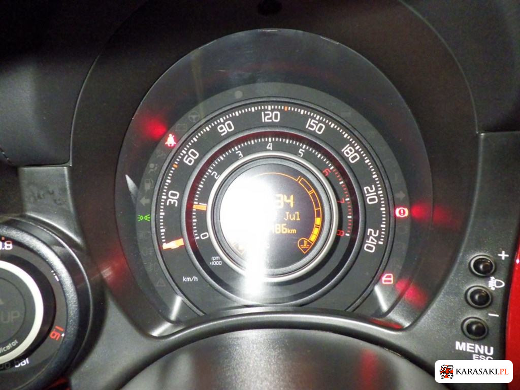 2013 Abarth 500 Base Grade 6