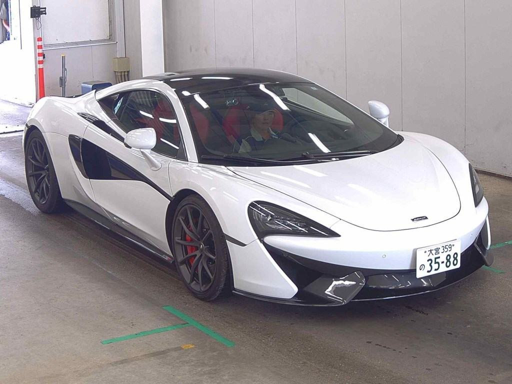 McLaren 570S 2019 z aukcji japońskiej
