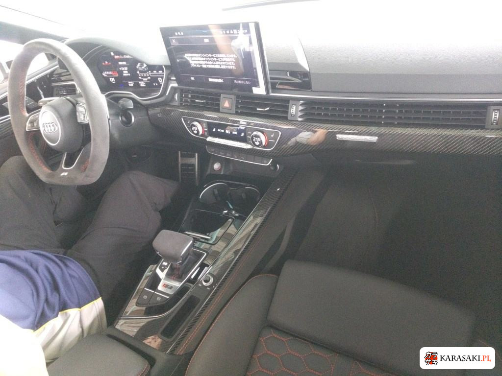 2024 Audi RS5 4WD Base Grade 5
