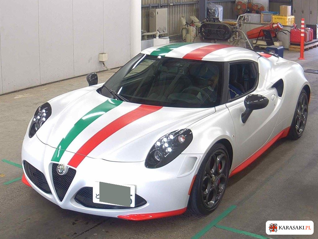 2014 Alfa Romeo 4C Launch Edition 3