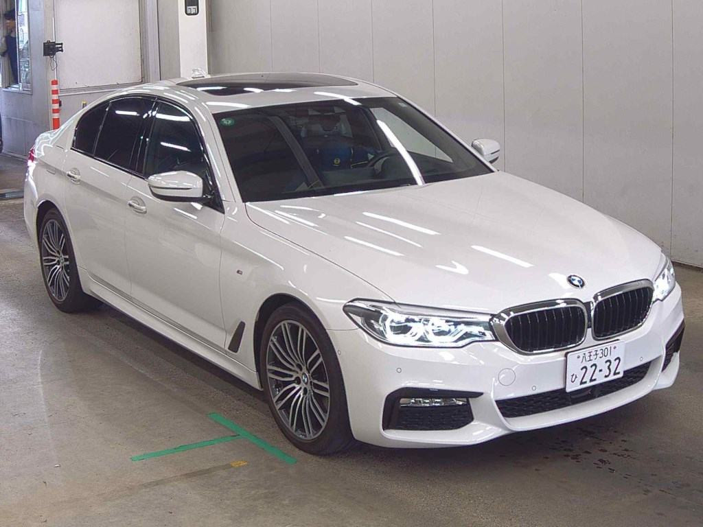 BMW 5 Series 2018 z aukcji japońskiej